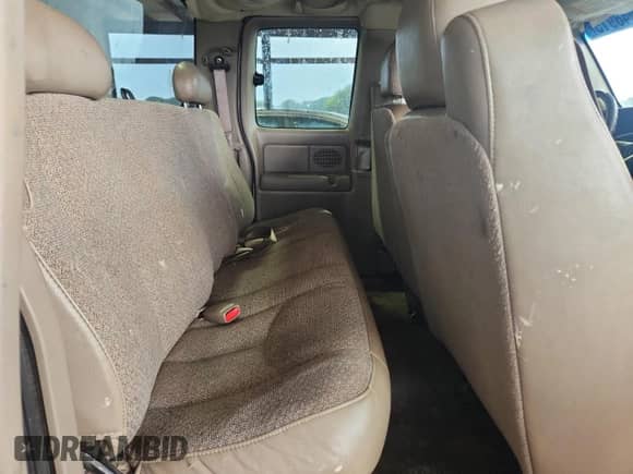 2004 Chevrolet Silverado 1500 Work Truck with VIN 1GCEC19X44Z332690, listed as a Copart auction lot 70948915 with 306,781 mi miles and Salvage title. Bid and sale history available at DreamBid. Image 10.