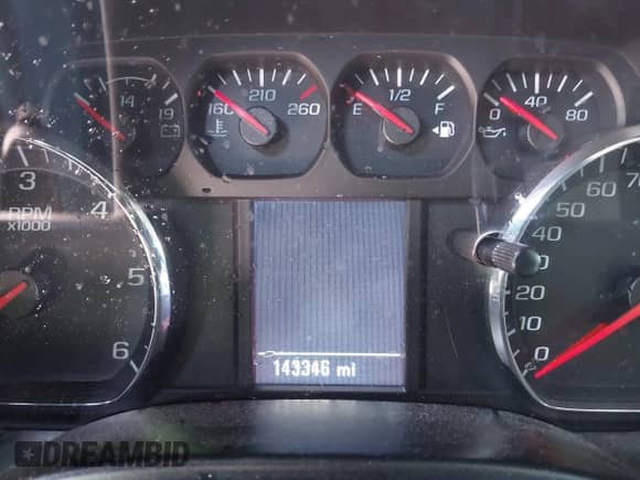 2014 Chevrolet Silverado 1500 Work Truck z VIN 1GCVKPEC8EZ140750, wystawiony jako IAAI lot #41751347 z przebiegiem 143 346 mil mil oraz . Historia ofert i sprzedaży dostępna na DreamBid. Obrazek 14.