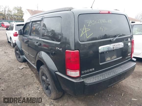 2009 Dodge Nitro SLT with VIN 1D8GU58K19W525618, listed as a IAAI auction lot 41726192 with Not provided miles and . Bid and sale history available at DreamBid. Image 3.