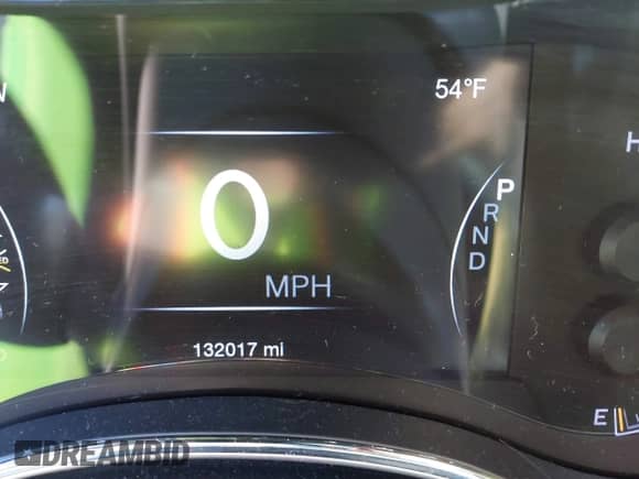 2018 Jeep Grand Cherokee Upland с VIN 1C4RJFAG0JC240927, выставлен на аукционе IAAI как лот 43401122 с пробегом 132 017 миль миль и . История ставок и продаж доступна на DreamBid. Изображение 15.