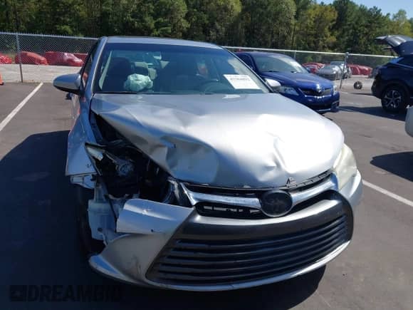 2015 Toyota Camry SE с VIN 4T1BF1FK6FU045480, выставлен на аукционе IAAI как лот 43364892 с пробегом 271 914 миль миль и . История ставок и продаж доступна на DreamBid. Изображение 12.