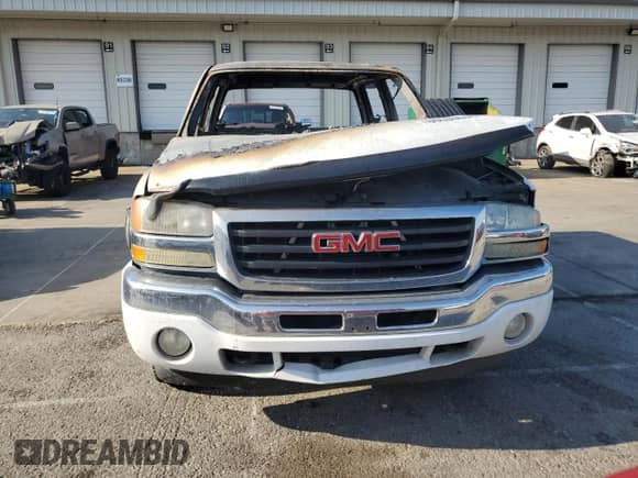 2006 GMC Sierra 1500 SLE1 z VIN 2GTEK13Z661263977, wystawiony jako Copart lot #86630665 z przebiegiem Nie podano mil oraz Szkoda całkowita • Salvage title. Historia ofert i sprzedaży dostępna na DreamBid. Obrazek 5.