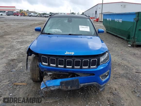2020 Jeep Compass Limited with VIN 3C4NJDCB7LT208827, listed as a IAAI auction lot 43063182 with 94,469 mi miles and . Bid and sale history available at DreamBid. Image 12.