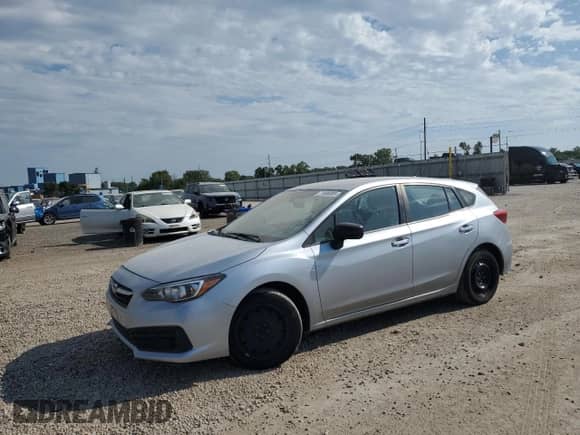 2023 Subaru Impreza z VIN 4S3GTAB60P3720940, wystawiony jako Copart lot #71889085 z przebiegiem 48 078 mil mil oraz Szkoda całkowita • Salvage title. Historia ofert i sprzedaży dostępna na DreamBid. Obrazek 1.