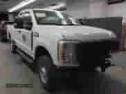 2023 Ford F-250 XL с VIN 1FT7X2BA0PEC81614, выставлен на аукционе IAAI как лот 43307660 с пробегом 42 236 миль миль и . История ставок и продаж доступна на DreamBid. Изображение 1.