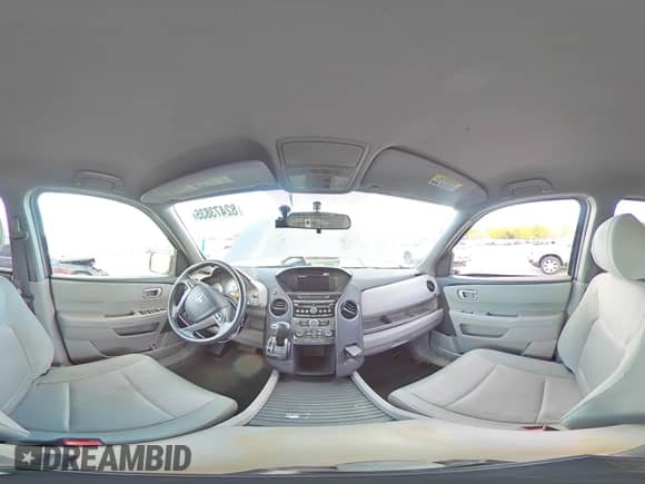 2015 Honda Pilot LX z VIN 5FNYF4H25FB060218, wystawiony jako Copart lot #82473835 z przebiegiem 83 803 mil mil oraz Szkoda całkowita • Salvage title. Historia ofert i sprzedaży dostępna na DreamBid. Obrazek 16.