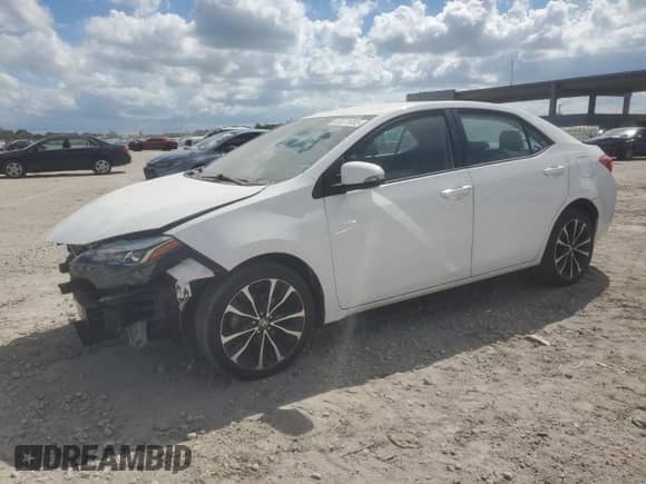 2019 Toyota Corolla XLE z VIN 5YFBURHE3KP949519, wystawiony jako Copart lot #85571085 z przebiegiem 69 152 mil mil oraz Nie do naprawy • Non repairable. Historia ofert i sprzedaży dostępna na DreamBid. Obrazek 1.