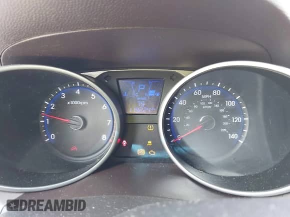 2013 Hyundai Tucson Limited с VIN KM8JU3AC1DU550286, выставлен на аукционе IAAI как лот 42126299 с пробегом 119 224 миль миль и . История ставок и продаж доступна на DreamBid. Изображение 7.