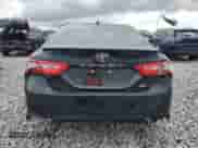2020 Toyota Camry SE z VIN 4T1G11AK1LU977349, wystawiony jako Copart lot #85936825 z przebiegiem 65 735 mil mil oraz Czysty tytuł • Clean title. Historia ofert i sprzedaży dostępna na DreamBid. Obrazek 6.