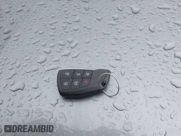 2021 Chevrolet Tahoe Premier с VIN 1GNSKSKD6MR256831, выставлен на аукционе IAAI как лот 41500060 с пробегом 60 373 миль миль и . История ставок и продаж доступна на DreamBid. Изображение 11.