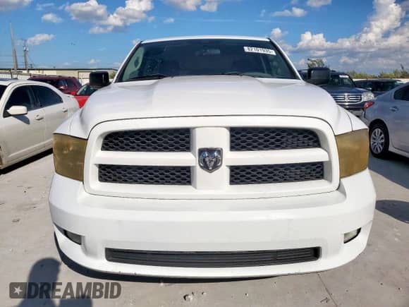 2012 Ram 1500 Express с VIN 3C6JD6AT6CG279627, выставлен на аукционе Copart как лот 82101935 с пробегом 141 243 миль миль и Списание • Salvage title. История ставок и продаж доступна на DreamBid. Изображение 5.