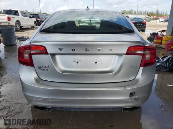 2014 Volvo S60 T5 с VIN YV1612FS2E2289562, выставлен на аукционе Copart как лот 70878145 с пробегом Не указан миль и Чистый • Clean title. История ставок и продаж доступна на DreamBid. Изображение 6.