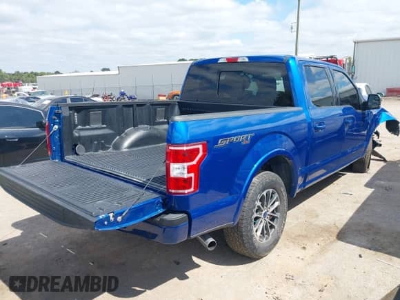 2018 Ford F-150 XL z VIN 1FTEW1EP5JFE44893, wystawiony jako IAAI lot #43273397 z przebiegiem 62 449 mil mil oraz . Historia ofert i sprzedaży dostępna na DreamBid. Obrazek 4.