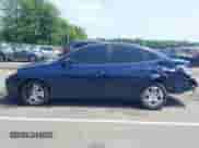 2009 Hyundai Elantra SE z VIN KMHDU46D79U784881, wystawiony jako IAAI lot #42571121 z przebiegiem 156 693 mil mil oraz . Historia ofert i sprzedaży dostępna na DreamBid. Obrazek 13.