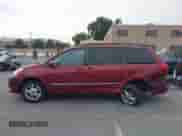 2005 Toyota Sienna XLE Limited z VIN 5TDZA22C15S281382, wystawiony jako IAAI lot #43300575 z przebiegiem 141 246 mil mil oraz . Historia ofert i sprzedaży dostępna na DreamBid. Obrazek 14.