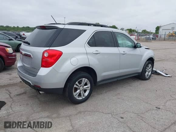 2015 Chevrolet Equinox LT z VIN 2GNFLCE33F6422566, wystawiony jako IAAI lot #42323286 z przebiegiem 167 924 mil mil oraz . Historia ofert i sprzedaży dostępna na DreamBid. Obrazek 4.