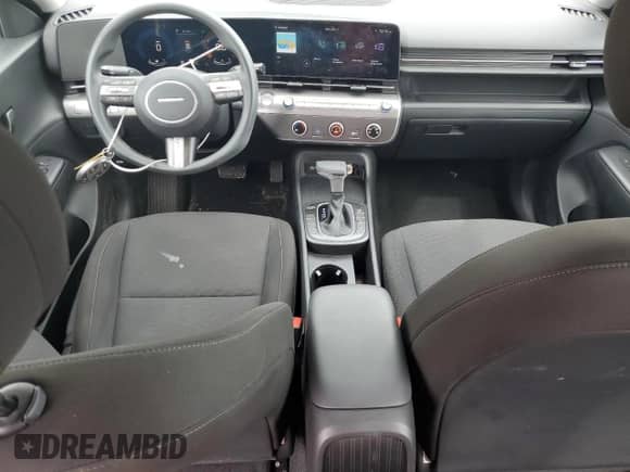 2024 Hyundai Kona SE with VIN KM8HA3AB1RU111157, listed as a Copart auction lot 75010844 with 5,398 mi miles and Non repairable. Bid and sale history available at DreamBid. Image 8.