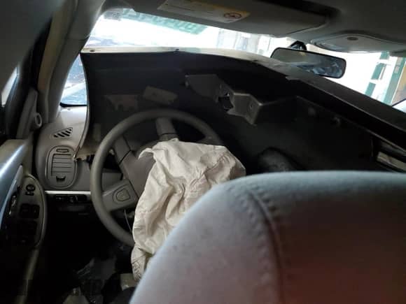 2005 Chevrolet Malibu LS с VIN 1G1ZT52875F309430, выставлен на аукционе Copart как лот 66494205 с пробегом Не указан миль и Списание • Salvage title. История ставок и продаж доступна на DreamBid. Изображение 8.