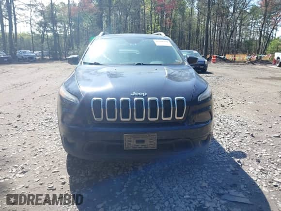 2014 Jeep Cherokee Latitude с VIN 1C4PJMCS6EW268491, выставлен на аукционе IAAI как лот 41906694 с пробегом 149 830 миль миль и . История ставок и продаж доступна на DreamBid. Изображение 13.