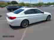 2019 BMW 5 Series 530e с VIN WBAJA9C56KB254619, выставлен на аукционе IAAI как лот 42455406 с пробегом 25 711 миль миль и . История ставок и продаж доступна на DreamBid. Изображение 4.