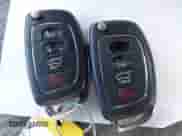 2015 Hyundai Santa Fe z VIN 5XYZTDLB1FG299066, wystawiony jako IAAI lot #43541540 z przebiegiem 78 175 mil mil oraz . Historia ofert i sprzedaży dostępna na DreamBid. Obrazek 11.