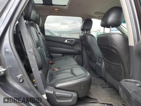 2014 Nissan Pathfinder Platinum Hybrid with VIN 5N1CR2MM5EC642694, listed as a Copart auction lot 60140935 with 145,853 mi miles and Clean title. Bid and sale history available at DreamBid. Image 11.