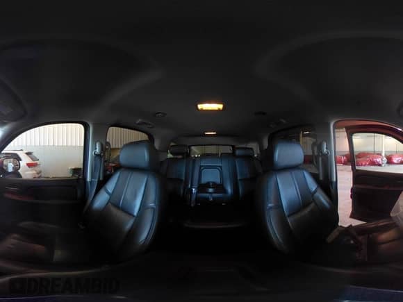 2008 Chevrolet Tahoe 3LT with VIN 1GNFK13058J136126, listed as a IAAI auction lot 42073594 with 139,242 mi miles and . Bid and sale history available at DreamBid. Image 18.