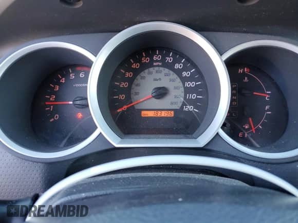 2008 Toyota Tacoma with VIN 5TELU42N18Z569596, listed as a Copart auction lot 82549595 with 183,196 mi miles and Salvage title. Bid and sale history available at DreamBid. Image 9.