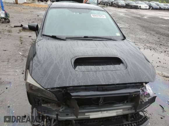 2020 Subaru WRX with VIN JF1VA1A6XL9802475, listed as a Copart auction lot 60427075 with 31,335 mi miles and Salvage title. Bid and sale history available at DreamBid. Image 5.