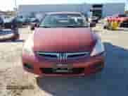 2007 Honda Accord EX-L z VIN 1HGCM56847A006157, wystawiony jako Copart lot #87378135 z przebiegiem 227 321 mil mil oraz Czysty tytuł • Clean title. Historia ofert i sprzedaży dostępna na DreamBid. Obrazek 5.