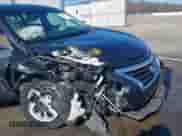 2015 Nissan Altima S z VIN 1N4AL3AP0FC465917, wystawiony jako IAAI lot #41650721 z przebiegiem 105 357 mil mil oraz . Historia ofert i sprzedaży dostępna na DreamBid. Obrazek 6.