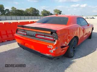 2019 Dodge Challenger R/T Scat Pack with VIN 2C3CDZFJ2KH621166, listed as a IAAI auction lot 43088116 with 57,184 mi miles and . Bid and sale history available at DreamBid. Image 4.