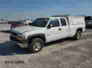 2000 Chevrolet Silverado 2500 LS с VIN 1GCGK29U2YE414163, выставлен на аукционе Copart как лот 47193885 с пробегом Не указан миль и Чистый • Clean title. История ставок и продаж доступна на DreamBid. Изображение 1.
