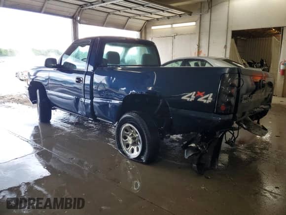 2007 Chevrolet Silverado 1500 Work Truck с VIN 3GCEK14V27G201092, выставлен на аукционе Copart как лот 58543635 с пробегом 141 742 миль миль и Списание • Salvage title. История ставок и продаж доступна на DreamBid. Изображение 2.