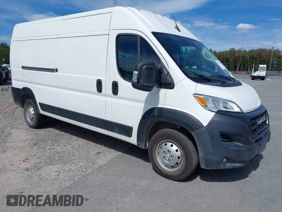 2023 Ram ProMaster Cargo z VIN 3C6LRVDG1PE563915, wystawiony jako IAAI lot #43157899 z przebiegiem 60 680 mil mil oraz . Historia ofert i sprzedaży dostępna na DreamBid. Obrazek 1.