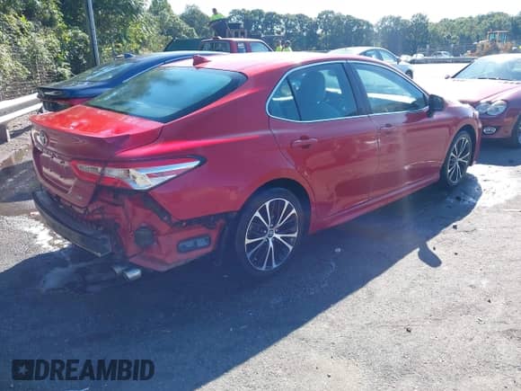 2020 Toyota Camry SE z VIN 4T1M11AK6LU311526, wystawiony jako IAAI lot #43164657 z przebiegiem 208 235 mil mil oraz . Historia ofert i sprzedaży dostępna na DreamBid. Obrazek 4.