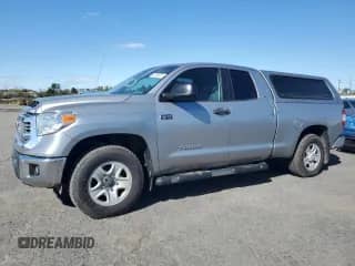 2017 Toyota Tundra SR z VIN 5TFUW5F12HX593263, wystawiony jako Copart lot #85388055 z przebiegiem 253 702 mil mil oraz Czysty tytuł • Clean title. Historia ofert i sprzedaży dostępna na DreamBid. Obrazek 1.