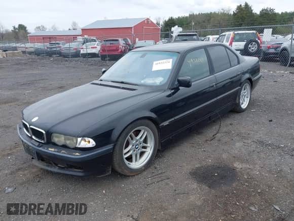 2001 BMW 7 Series 740i с VIN WBAGG83461DN87920, выставлен на аукционе IAAI как лот 41932224 с пробегом Не указан миль и . История ставок и продаж доступна на DreamBid. Изображение 2.
