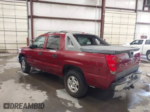 2006 Chevrolet Avalanche Z66 с VIN 3GNEC12Z76G129735, выставлен на аукционе IAAI как лот 42455152 с пробегом 218 913 миль миль и . История ставок и продаж доступна на DreamBid. Изображение 3.