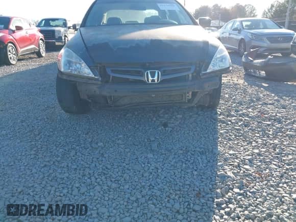 2004 Honda Accord EX z VIN 1HGCM66854A055157, wystawiony jako IAAI lot #41175560 z przebiegiem 229 038 mil mil oraz . Historia ofert i sprzedaży dostępna na DreamBid. Obrazek 6.