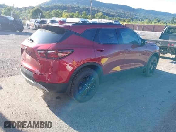 2021 Chevrolet Blazer LT с VIN 3GNKBHRS0MS506942, выставлен на аукционе IAAI как лот 43060132 с пробегом 52 222 миль миль и . История ставок и продаж доступна на DreamBid. Изображение 4.