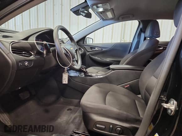 2025 Chevrolet Malibu LT с VIN 1G1ZD5ST4SF124927, выставлен на аукционе Copart как лот 90487555 с пробегом 28 977 миль миль и Чистый • Clean title. История ставок и продаж доступна на DreamBid. Изображение 7.