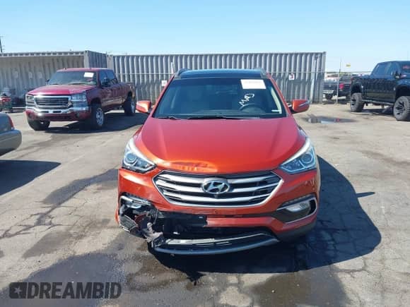 2017 Hyundai Santa Fe 2.4L с VIN 5XYZU3LB5HG492721, выставлен на аукционе IAAI как лот 43267921 с пробегом 65 452 миль миль и . История ставок и продаж доступна на DreamBid. Изображение 12.
