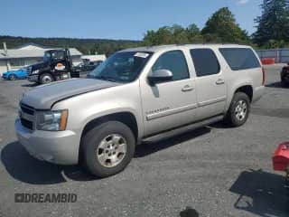 2008 Chevrolet Suburban 2LT с VIN 1GNFK16318J249559, выставлен на аукционе Copart как лот 72003285 с пробегом 206 891 миль миль и Списание • Salvage title. История ставок и продаж доступна на DreamBid. Изображение 1.