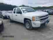 2011 Chevrolet Silverado 1500 LT z VIN 1GCRCSEA0BZ132671, wystawiony jako IAAI lot #43030753 z przebiegiem 107 371 mil mil oraz . Historia ofert i sprzedaży dostępna na DreamBid. Obrazek 1.