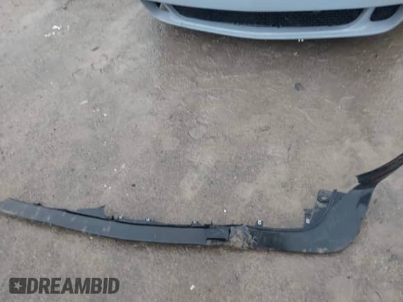 2022 Dodge Challenger R/T Scat Pack z VIN 2C3CDZFJ0NH226875, wystawiony jako IAAI lot #42299782 z przebiegiem 28 200 mil mil oraz . Historia ofert i sprzedaży dostępna na DreamBid. Obrazek 12.