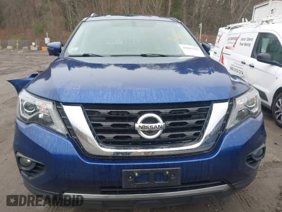 2019 Nissan Pathfinder SV with VIN 5N1DR2MMXKC585246, listed as a IAAI auction lot 42027197 with 124,181 mi miles and . Bid and sale history available at DreamBid. Image 13.