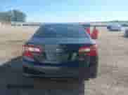 2013 Toyota Camry LE z VIN 4T1BD1FK2DU093299, wystawiony jako IAAI lot #43405541 z przebiegiem 151 153 mil mil oraz . Historia ofert i sprzedaży dostępna na DreamBid. Obrazek 16.