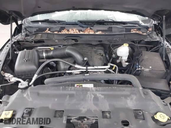 2013 Ram 1500 Express z VIN 1C6RR7KT7DS514555, wystawiony jako IAAI lot #42384397 z przebiegiem 176 677 mil mil oraz . Historia ofert i sprzedaży dostępna na DreamBid. Obrazek 10.