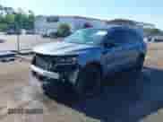 2022 Kia Sorento SX with VIN 5XYRK4LF8NG093053, listed as a IAAI auction lot 42337625 with 32,139 mi miles and . Bid and sale history available at DreamBid. Image 2.